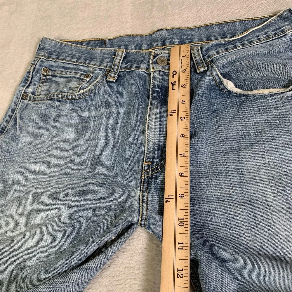 Vintage Levis 505 Jeans Mens 32x32 Blue Light Wash Regular Straight Distressed